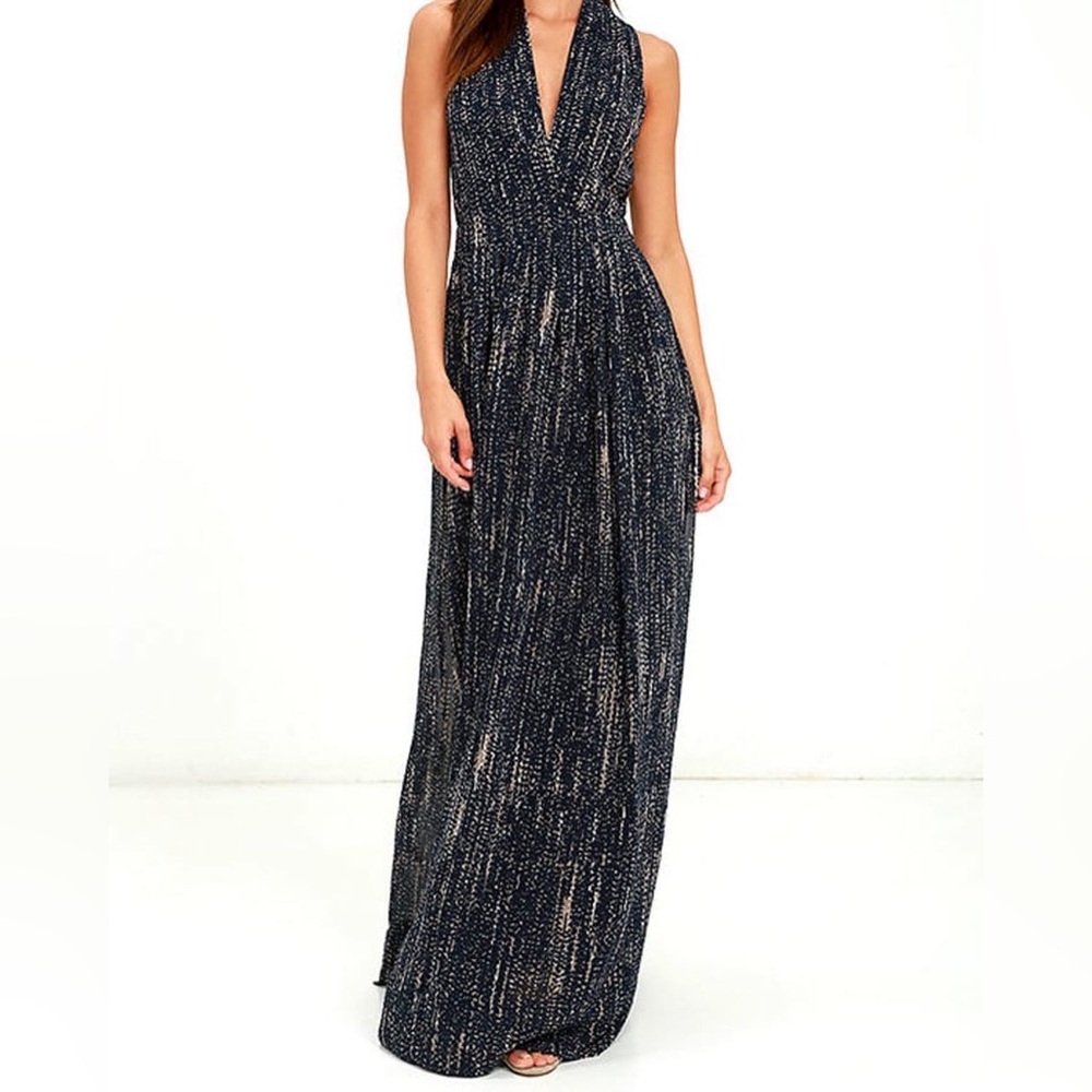 Lulus maxi dress size Small